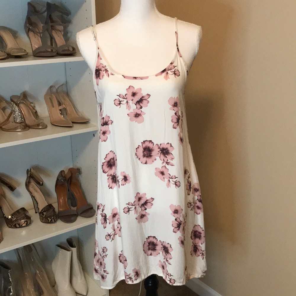 Brandy Melville white printed mini dress one size